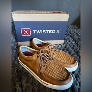 Twisted X Men's Tan Woven Sneakers